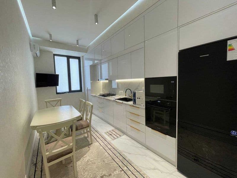 Район: Шайхантохурский<br />
Адрес: Жангох<br />
<br />
Комн — фото 4