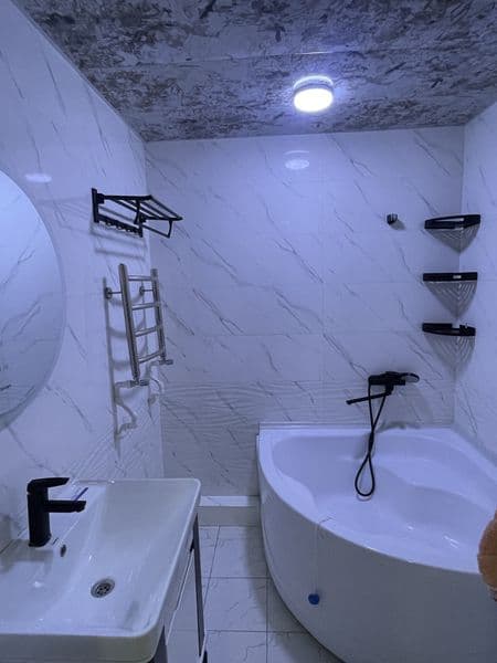 Квартиру сдаются на долгосрочные срок для семью приличным лю — фото 4