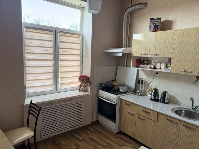 1 ta qizga oziga aloxida xona beriladi kvartira bor, Shayhon