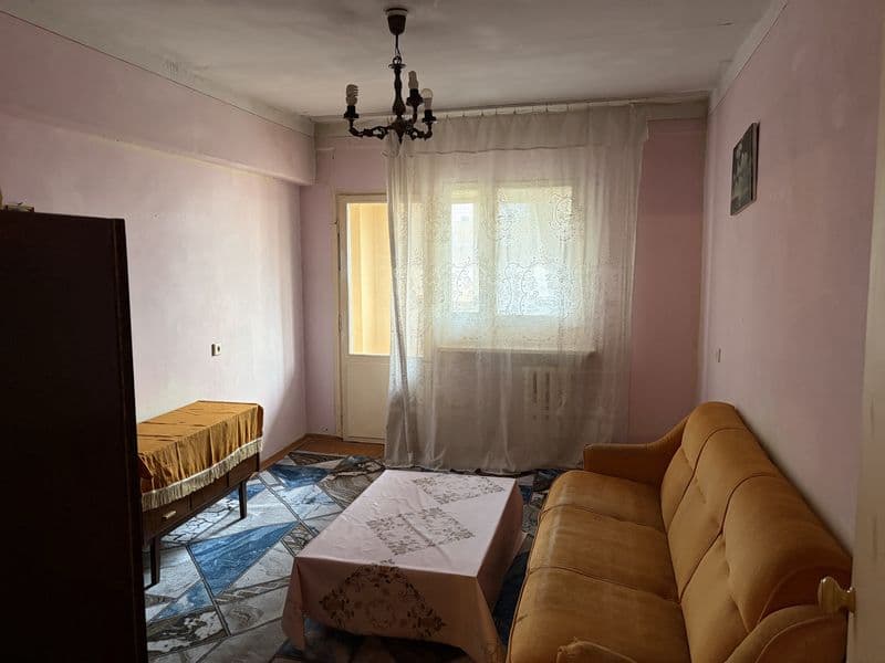 Парням квартира, 90$<br />
Все условия есть, <br />
2 комнат