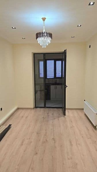 Район ; Юнусабад<br />
Адрес : ТЦ Мегапланет<br />
<br />
—  — фото 3