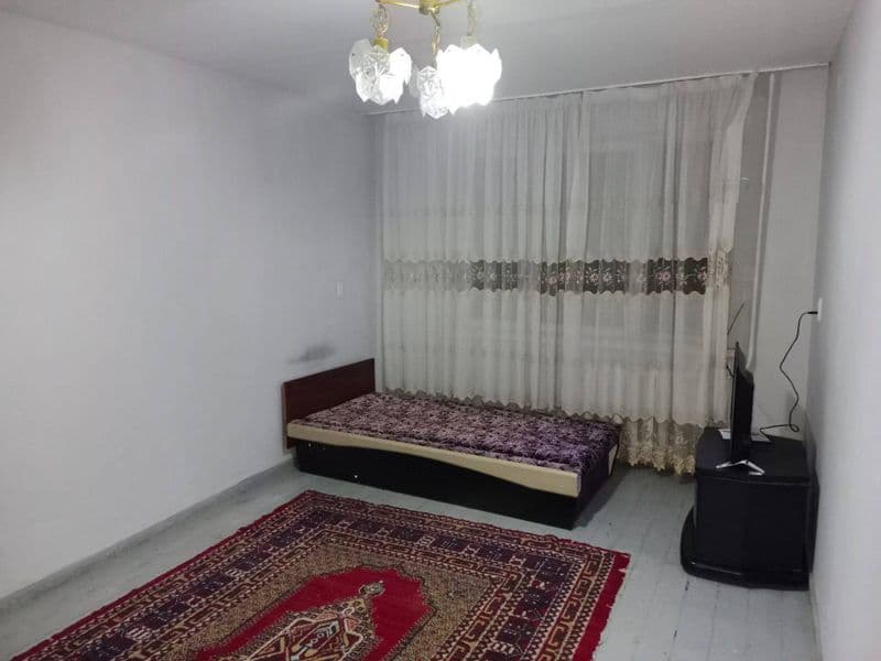 Аренда Квартира <br />
Ялангач Кафе Бухара <br />
1ком/5/5<b