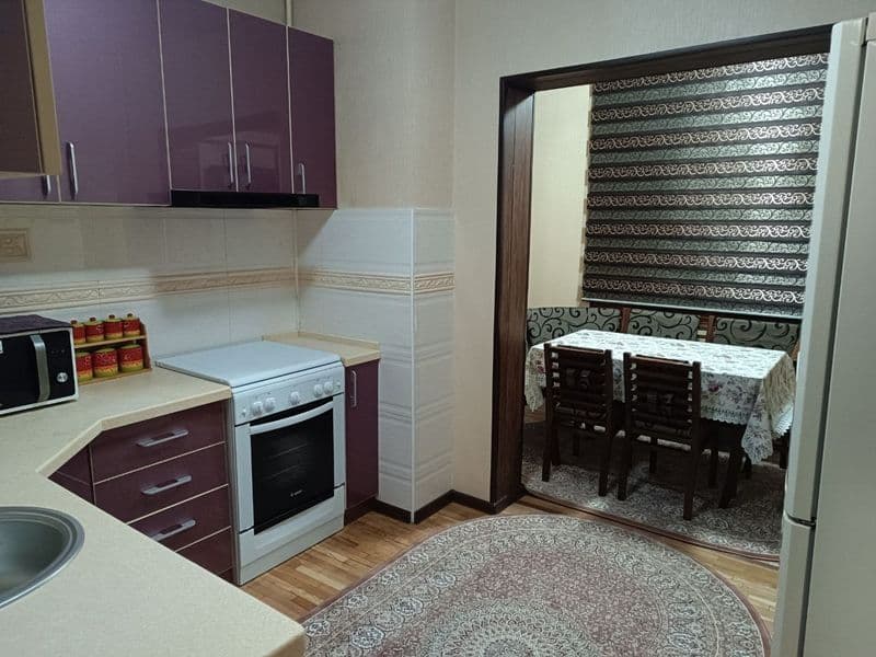 3 этаж. Все комнаты раздельные. С/у- раздельный. Большая при — фото 2