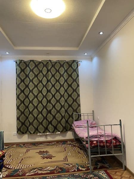 Yashnobod tumani<br />
Olmos (4-bekat) metroga yaqin 10 minu