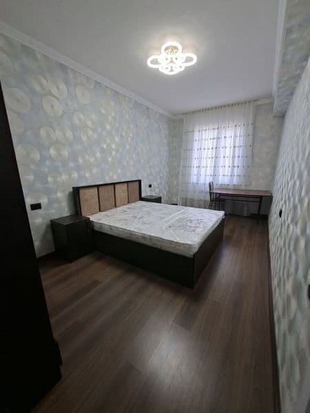 Квартира<br />
Shayxontohur tumani, Beruniy Metro yaqinida 2
