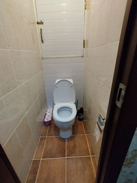 Аренда башлык.  Одна переделанная на двух.  Балкон 2*3.  Ест — фото 3