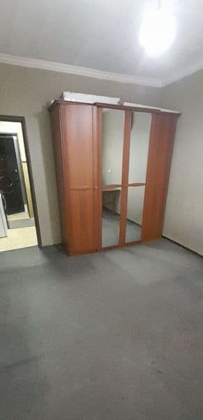 Ижарага БЕРИЛАДИ<br />
1 хона 2 этаж 4 этажка Мирабад тумани — фото 2