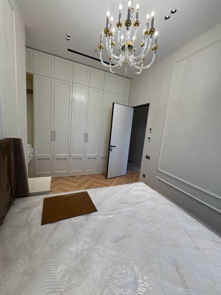 NestOneda kvartira xonadon Sotiladi remont bilan. 23 etaj 59