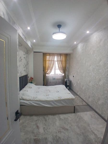 Сдается квартира иностранцам или молодой семье<br />
• Район