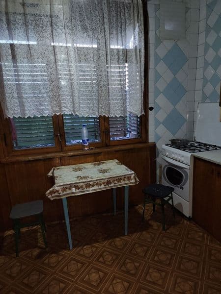 Аренда квартиры 18 квартал юнусабад<br />
4/3/4 <br />
50%