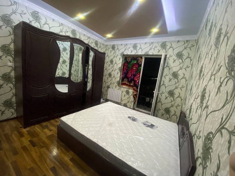 Olmazor Chorsu metro yaqinda 1 xona uy ijaraga <br />
Bezmak