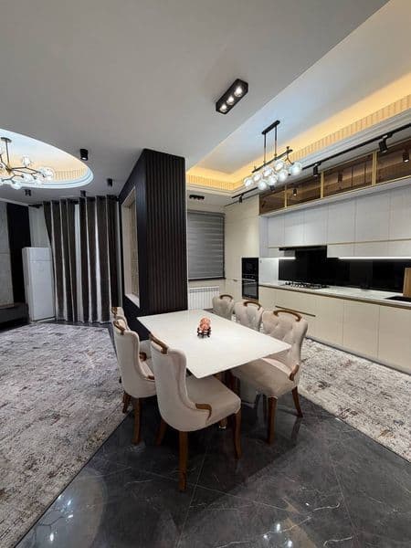 Район: Яккасарайский <br />
Адрес: ул.Абдулла Каххор<br />
<