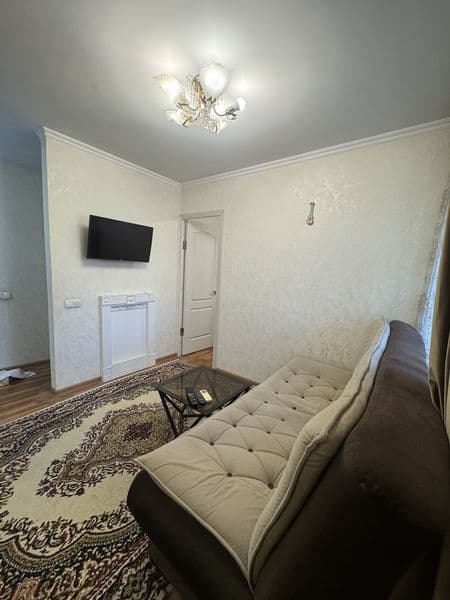 Сдается 2-х комнатная квартира в долгосрочную аренду <br />
