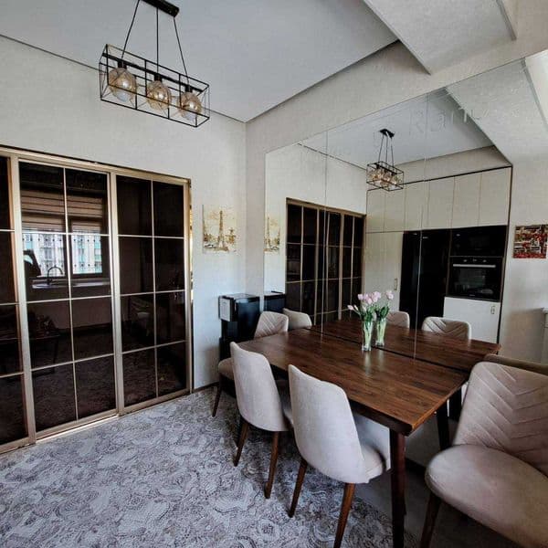 Аренда на долгий срок ! <br />
<br />
3х комнатная <br />
ЖК