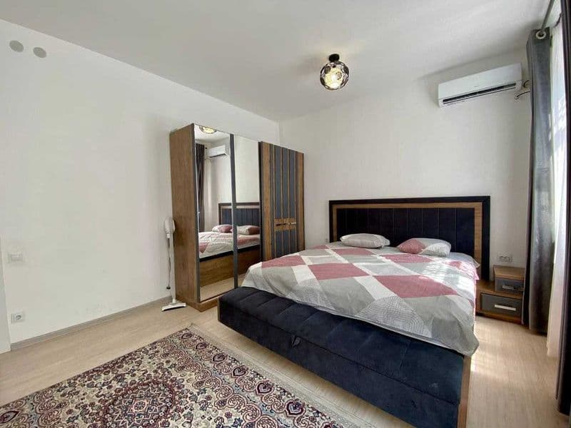 Сдаётся КЛАССНАЯ квартира<br />
<br />
• Район: Яшнабадский<