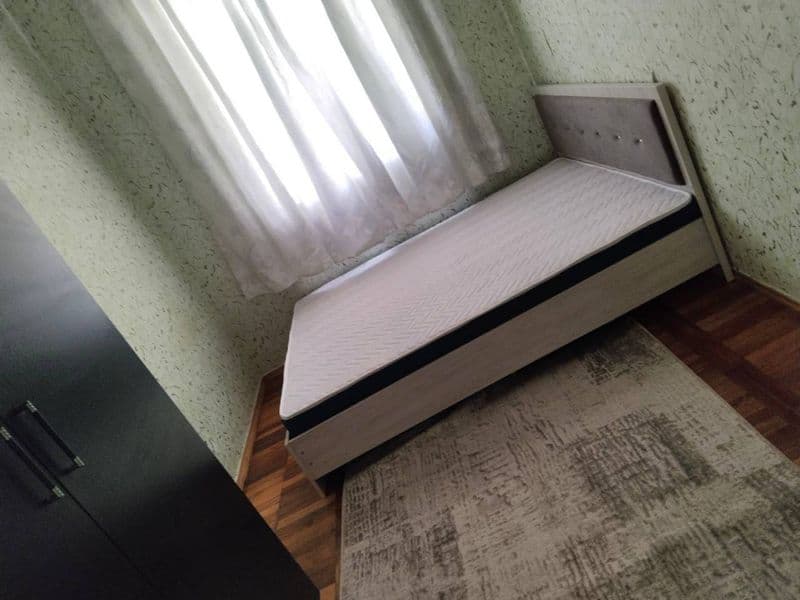 Сдаем комнату не квартиру !!!! <br />
Дверь закрывается на з