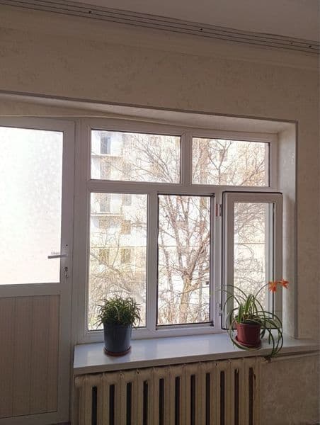 Askiya bozori oldida 1 xonali kvartira Akuratniy turadigan Q — фото 3