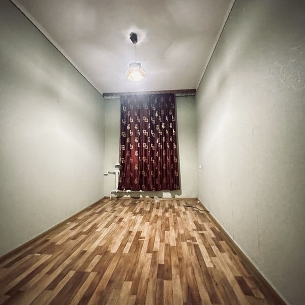 Чилонзор-10 квартал Фарход бозори ва Жахон тиллари университ — фото 2