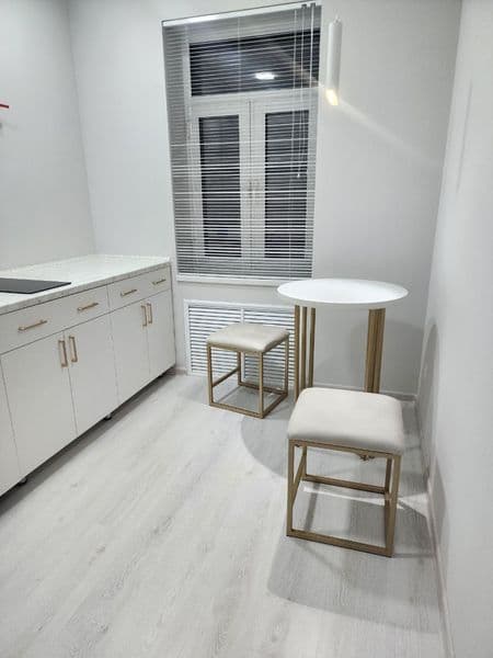 Сдам 1-комн. Квартиру. Первый этаж. Закрытый тихий охраняемы