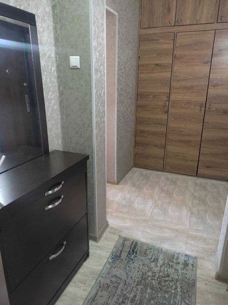 Количество комнат:3<br />
Общая площадь: 70 кв.<br />
Этаж:6 — фото 2