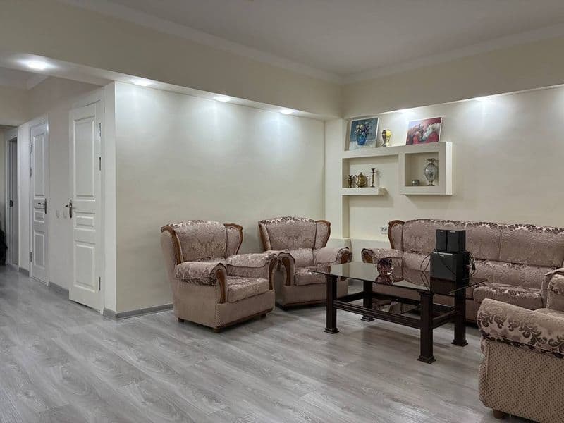 #Аренда <br />
<br />
Сдаётся квартира в спец плане,<br />
Я