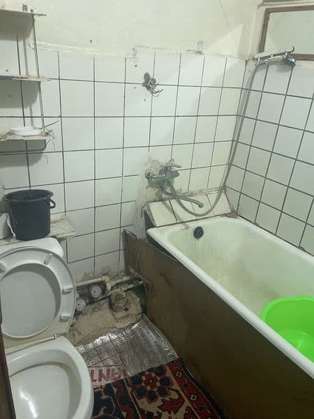 Qora Qamish 1:2 1xona pustoy Remont sredniy gishtli uy <br /