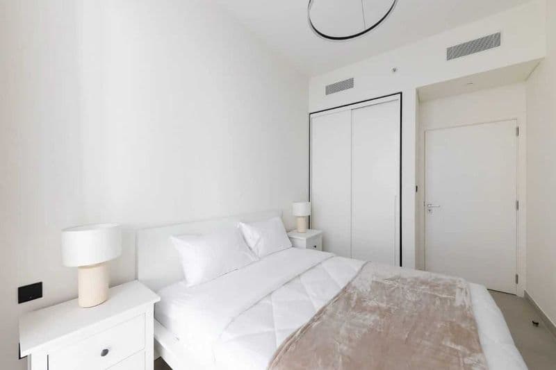 2 комнатную квартиру на 8 этаже,<br />
В квартире есть все н — фото 2