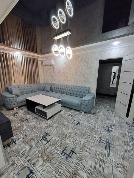 Аренда чорсу версал туйхона олдида 2.хонали оилага берилади 