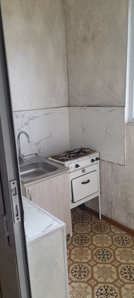 Сдается однокомнатная бывший обшижитье на лисинова ванна туа — фото 3