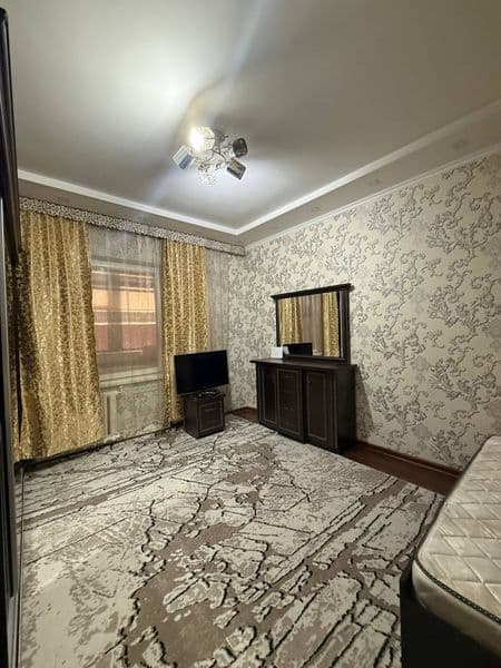 Сдаётся 2х комнатная квартира <br />
Переделанная в 3х комна — фото 2