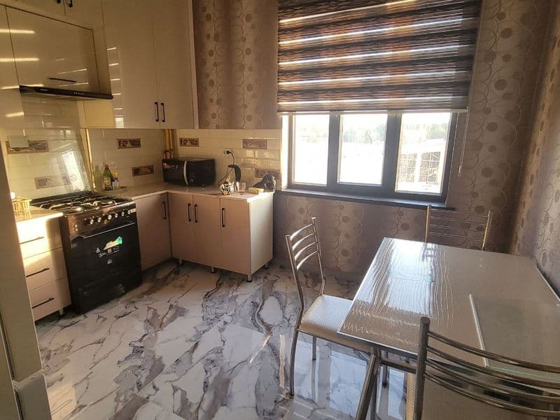 Ijaraga uy beriladi<br />
Hamma sharoiti bor<br />
6-xonadon