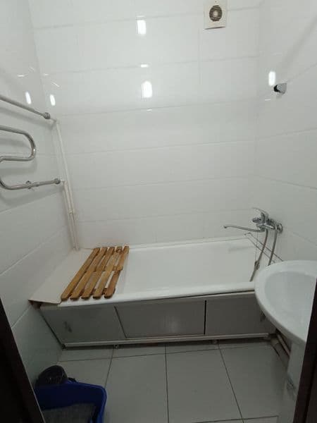 2 хонали квартирага узок муддатга турадиган оила ижарага куя — фото 4