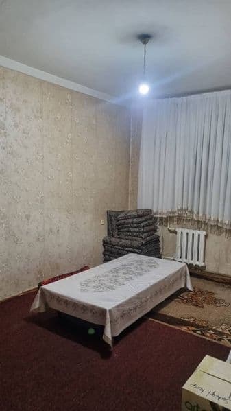 Chilonzor 18-kvartilda<br />
2 xona, 4-qavat<br />
Oila uchu