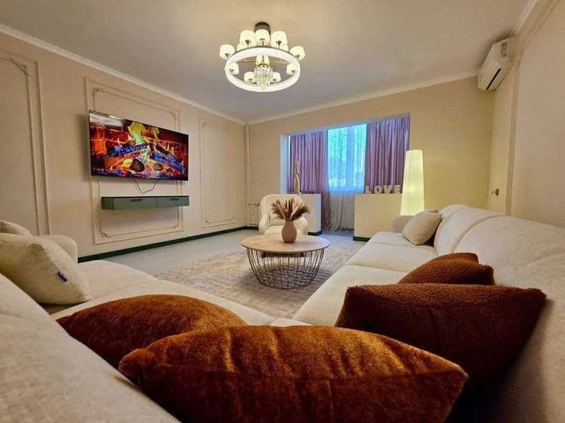 Район: Мирабадский<br />
Адрес: Госпитальный<br />
Ориентир: