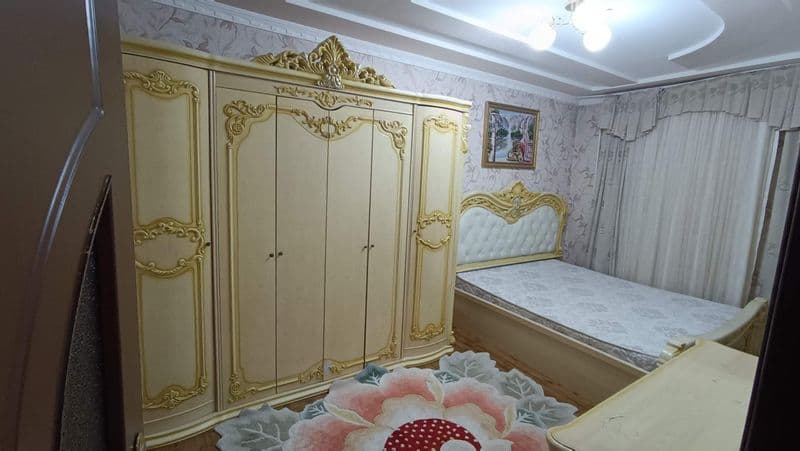 Сдаётся квартира шайхонтохур район МАЦИВ Бел тепа <br />
Ком