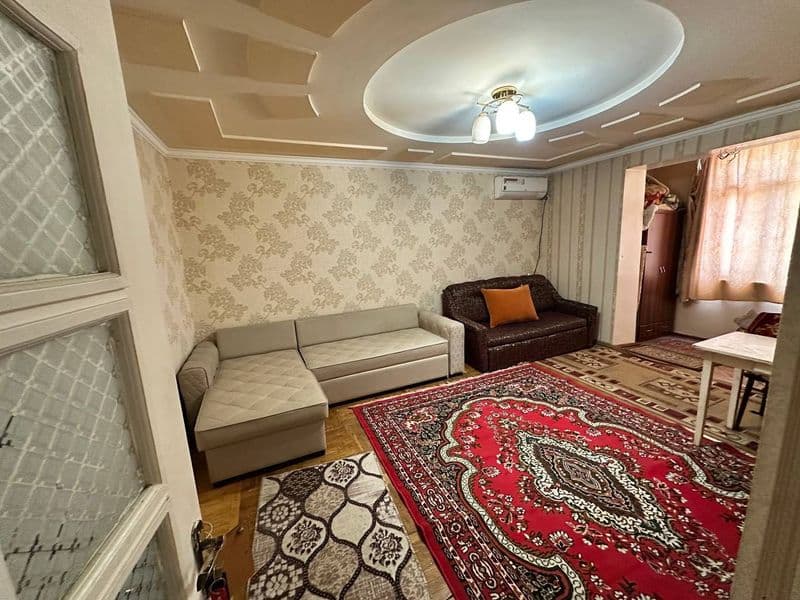 Сдается 1 комнатная квартира в центре<br />
Сдается для одно