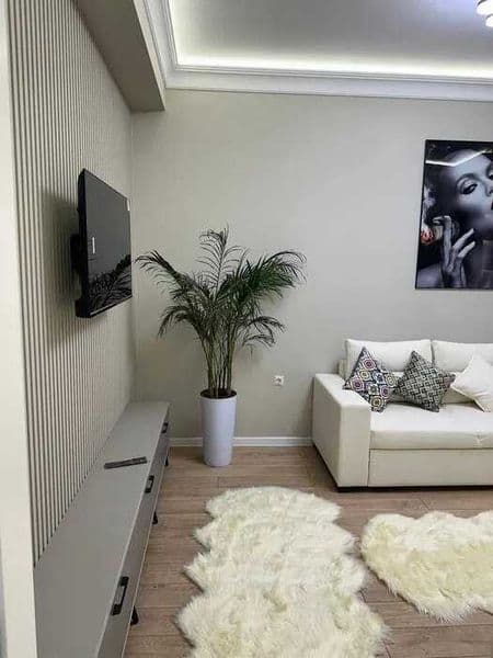 Сдаётся квартира на Чиланзар 5кв.‼️<br />
Ориентир - Метро Х