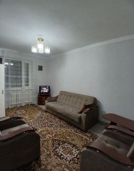 Сдаётся 2х комнатная квартира, 2/4/4, болкон 1.5×3, планиров