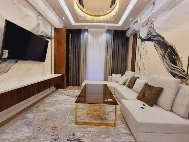 Аренда  Новостройка <br />
<br />
Адрес:<br />
Мирзо Улугбек