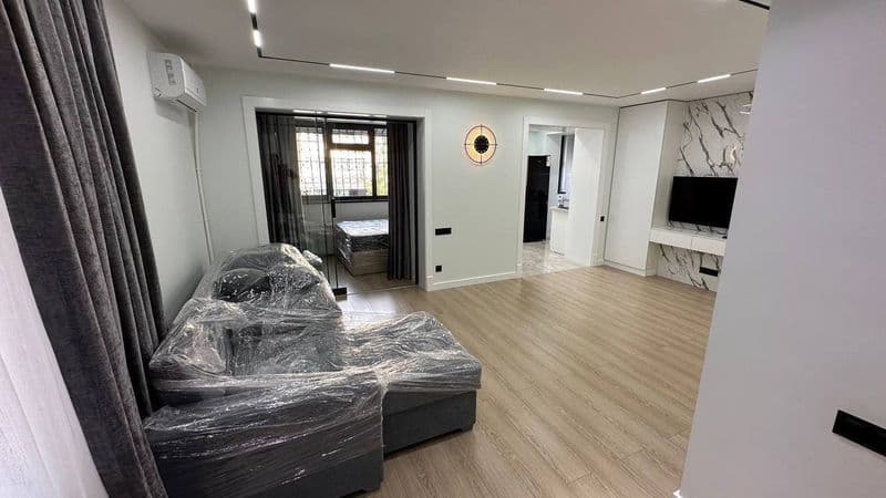 На русском языке:<br />
<br />
Не нашли квартиру на OLX?<br 