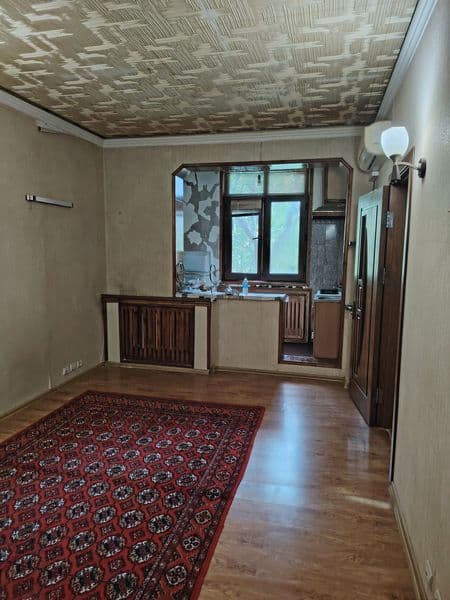 Сдаётся квартира на Чиланзаре 18квартале 1 переделаная в 2ух