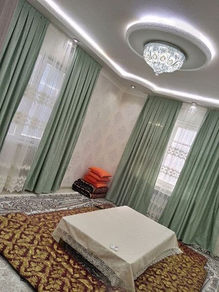 Yashnaobod olmos mahalla.  3 xona hamma qulayliklari va mebe