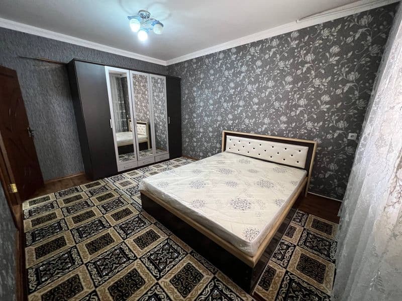 Квартира Куйлукдан 4 хонали  <br />
Ичида хамма шароитлари б — фото 2