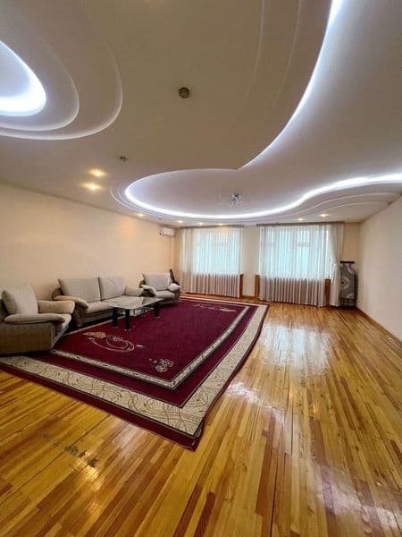 Tuman.Shayxontohur.. Chorsu bozori yonida kvartira bor <br / — фото 3