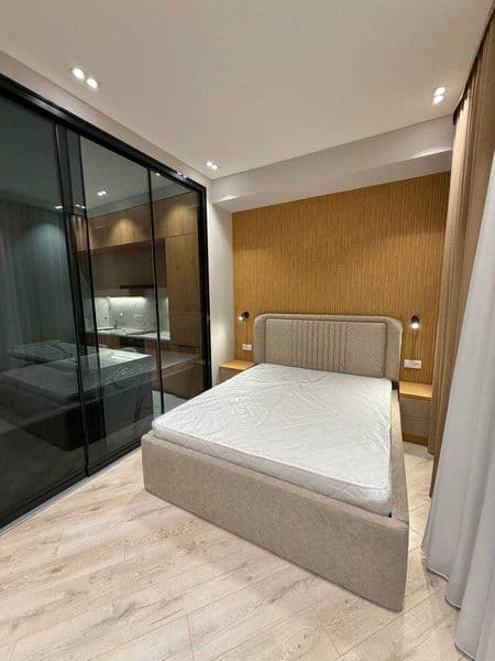 Район: Мирабад<br />
Адрес: Айбек<br />
1/5/9   40кв<br />
< — фото 2