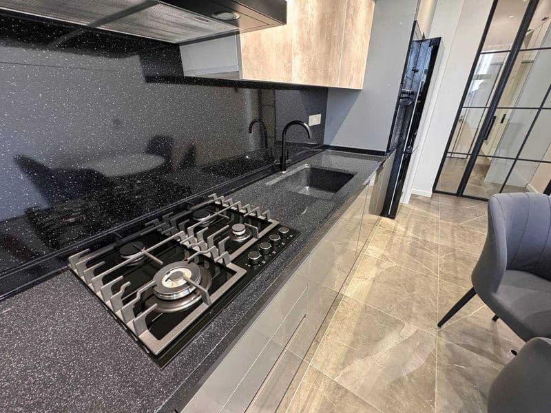 2 комнатная квартира с качественным ремонтом<br />
<br />
Сд — фото 4