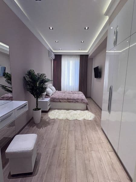 Яккасарайский район <br />
<br />
ЖК новостройка <br />
<br 