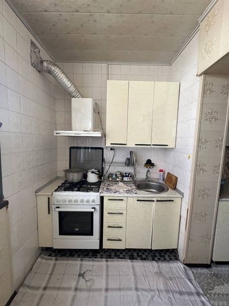 Chorsu ukkosha masjidini yonida bollar uchun kv bor<br />
2  — фото 5