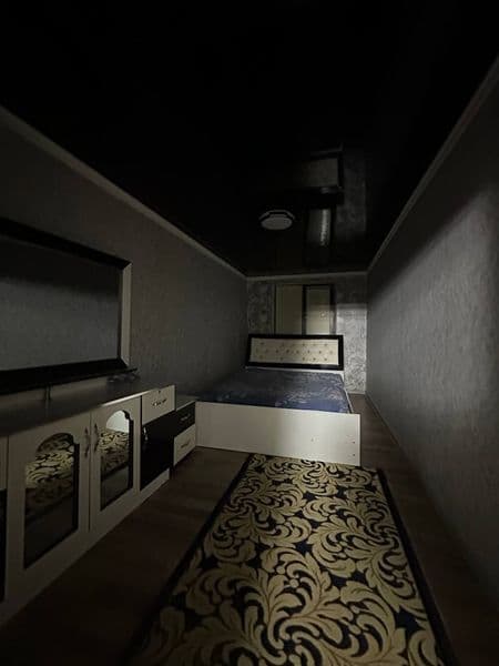 Юнусобод тумани<br />
Этаж: 6/9<br />
Уй ёруғ ва шinam, мебе