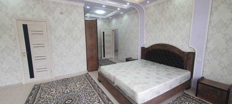 СДАЁТСЯ В АРЕНДУ Просторная 4-комнатная квартира в новострой — фото 3